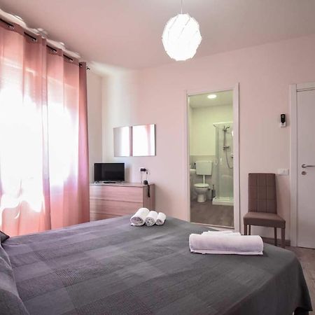 Hotel La Pineta كارارا المظهر الخارجي الصورة